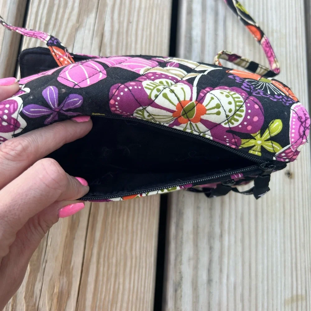 Vera Bradley Pirouette‎ Pink Removable Strap Crossbody Wallet Excellent Shape